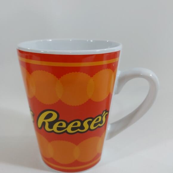 REESE’S Peanut Butter Cup 14 oz‎ Hot Chocolate Coffee Mug Cup - Collectible - Picture 1 of 3